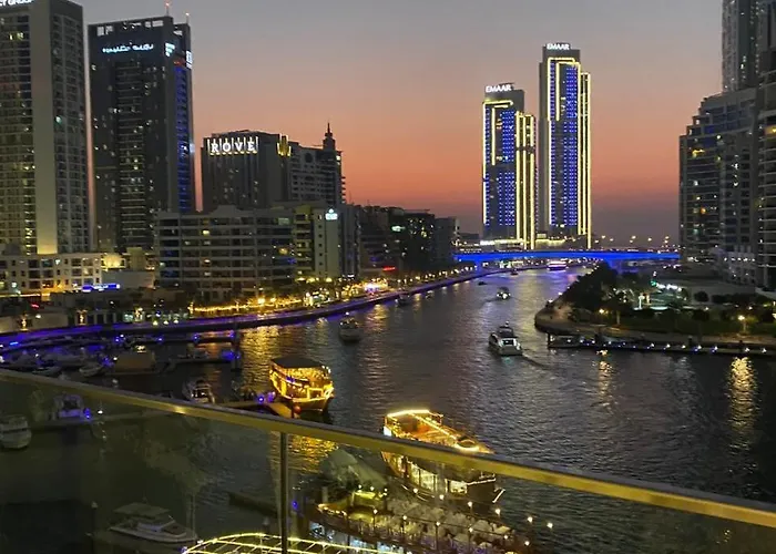 Lux 1Br Direct Access To Dubai Marina 4 People