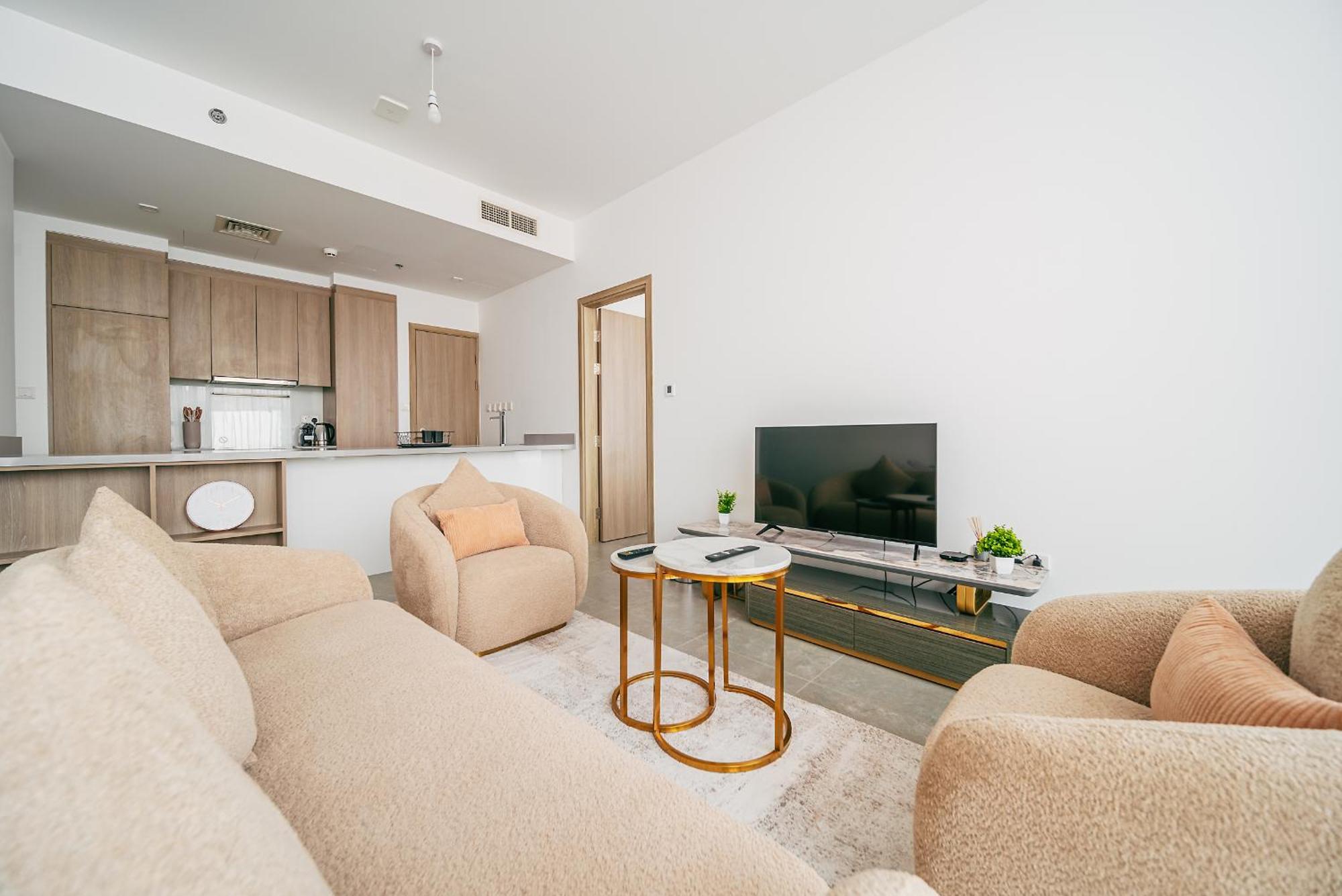 Lux 1br Direct Access To Marina 4 People