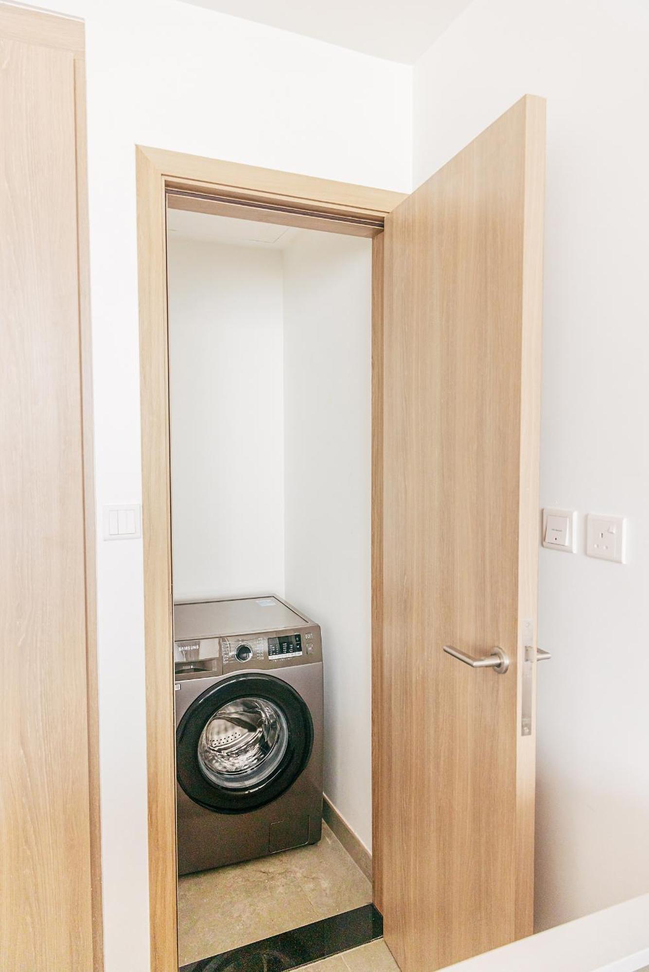 Apartment Lux 1br Direct Access To Marina 4 People Dubai