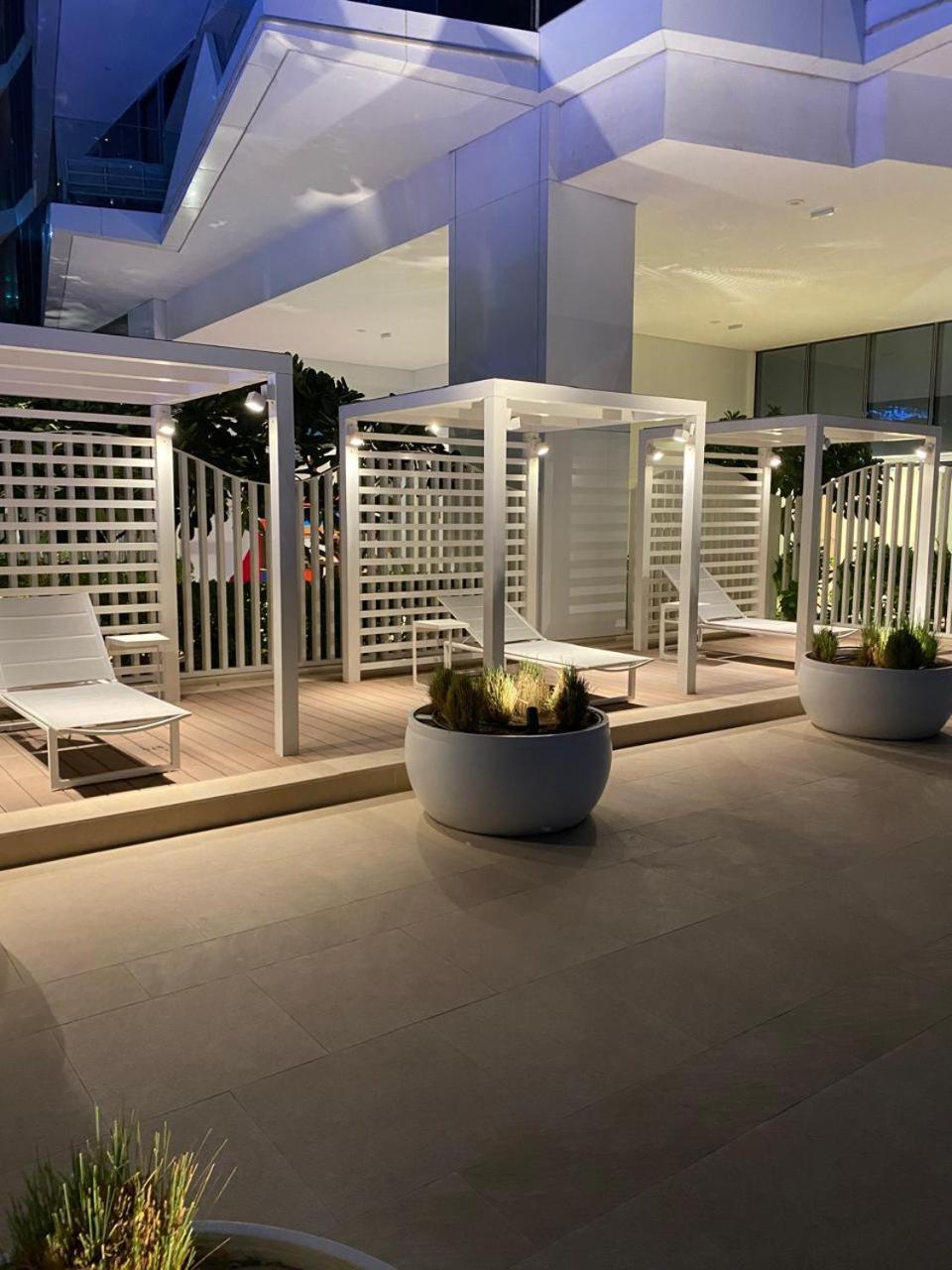 Lux 1br Direct Access To Marina 4 People Apartment